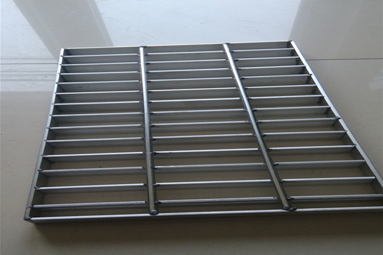 3601523956790.jpg 3601523956790.jpg